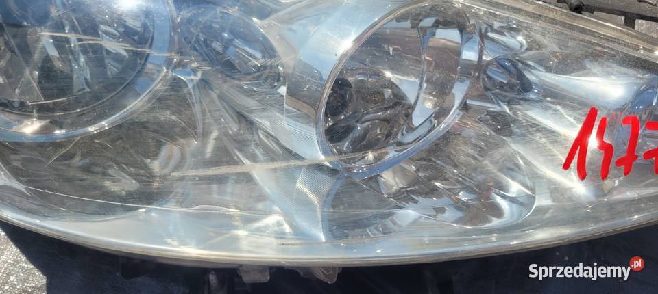 LAMPA PRAWA REFLEKTOR PRAWY PRZÓD PEUGEOT 308 osobowe Ruda Śląska sprzedam