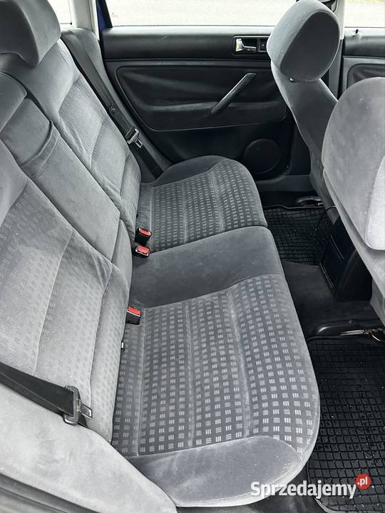 Passat B5 FL 19 TDI Rok produkcji 2001 Małaszewicze Małe