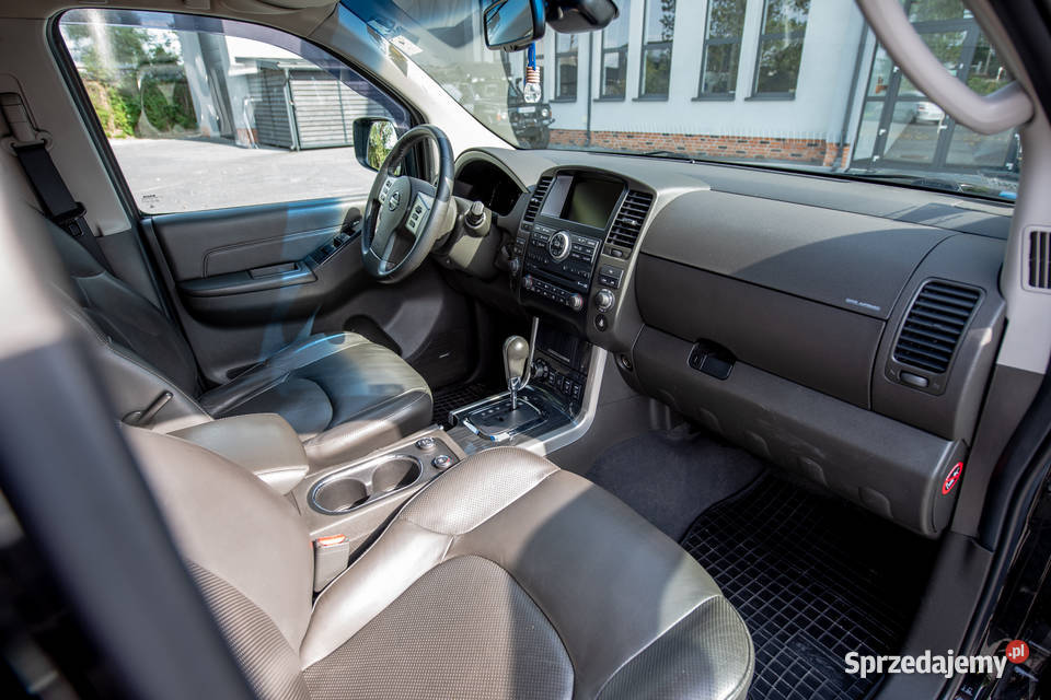 Nissan Pathfinder 231 103 przebiegu świetny stan 231KM