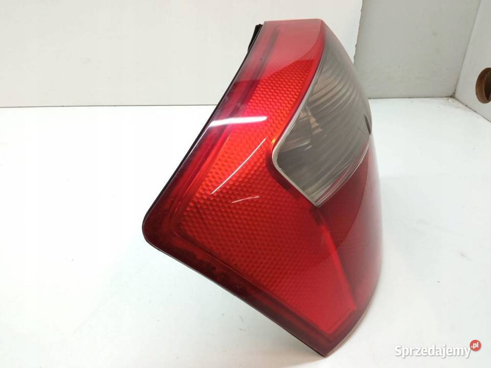 LAMPA TYŁ LEWA SEDAN 8E0945095C Audi A4 II Części samochodowe