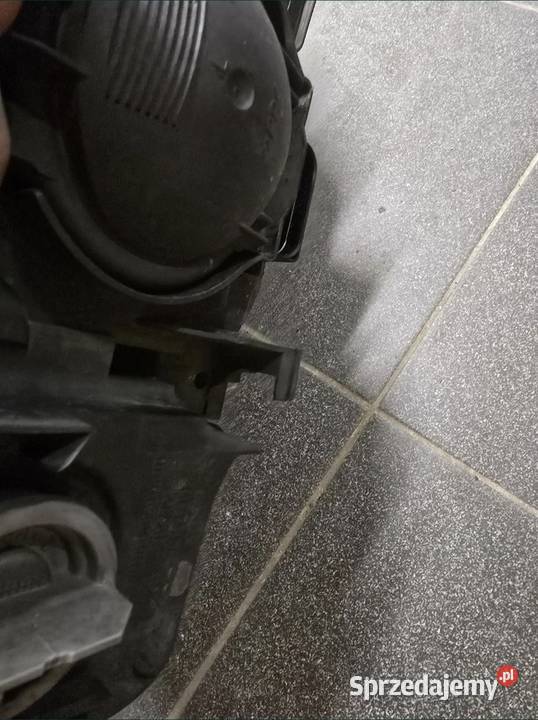 Lampy przód A4 b7 podkarpackie Święcany
