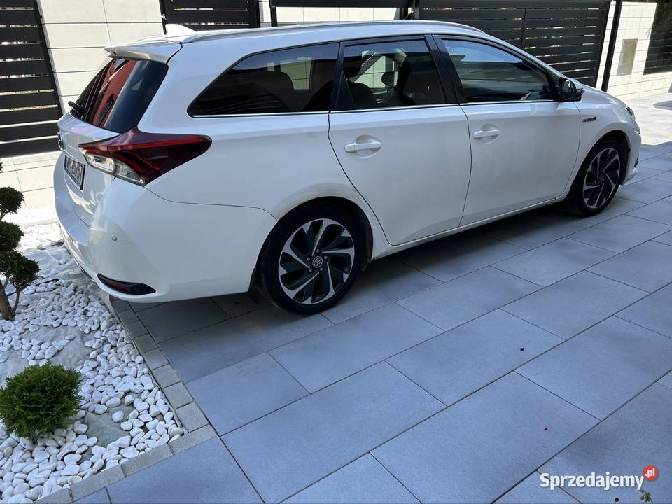 Toyota Auris 18 Hybrid kombi Comfort czujnik parkowania mazowieckie Warszawa sprzedam