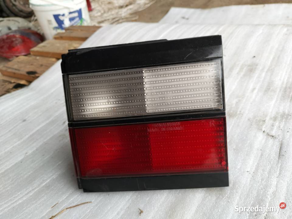 PASSAT B3 LAMPA TYŁ TYLNA KLAPA sprzedam