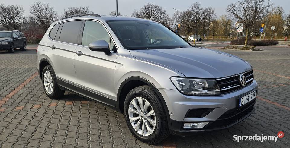 VW Tiguan Allspace 20 TSI 190 4Motion DSG 1984cm3 Białystok