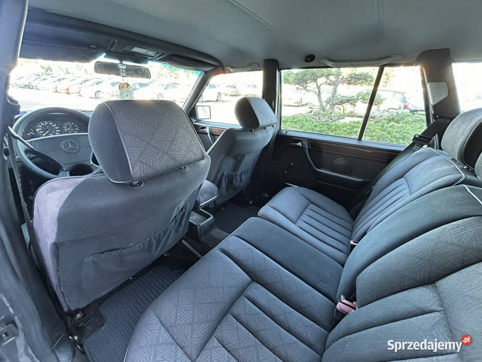 Mercedes E 250 szeroka listwa klimatronic el VAT marża Żory
