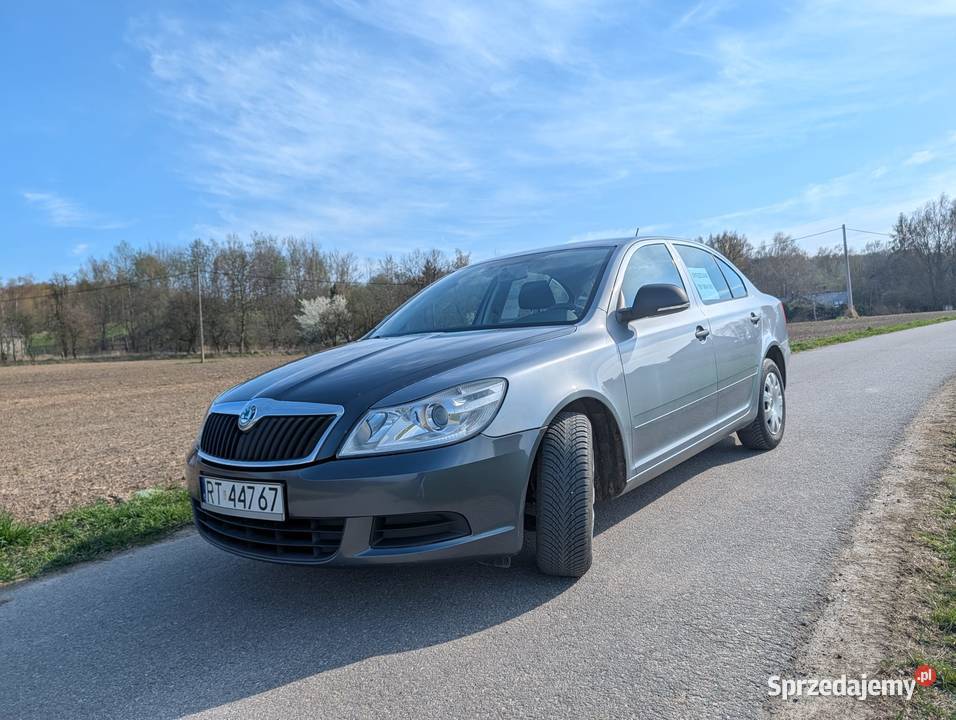 skoda octavia 2 FL 14TSI krajowa prywatna małopolskie Brzoskwinia