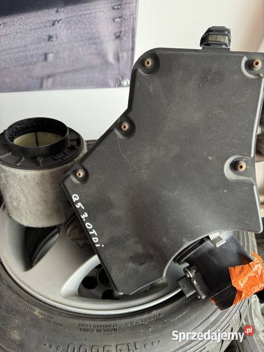 Filtr powietrza z Audi q5 pomorskie Żukowo