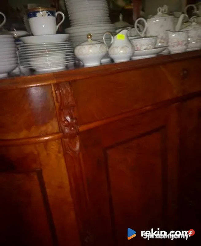 Przepiękna komoda Z nadstawką lustro zakończoną Porcelana i szkło Gdańsk