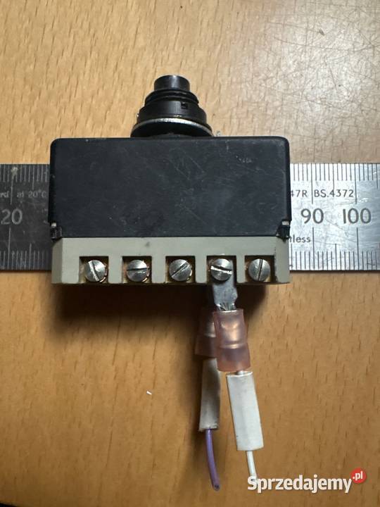 Włącznik przełącznik ECE F0214 do Airbus320 Poznań