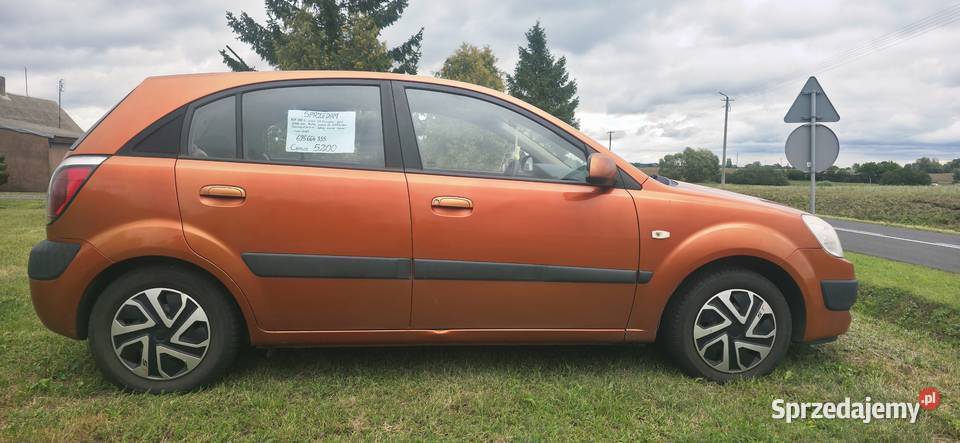 Sprzedam KIA RIO 2 wielkopolskie Radwańczewo