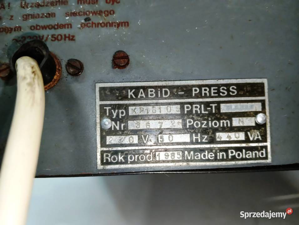 Zasilacz lablatoryjny KP 16105 sprzedam