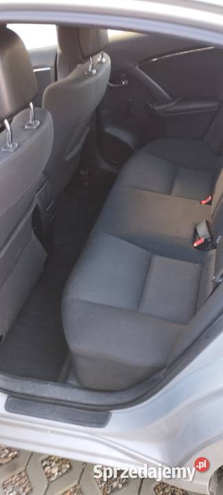 Toyota Avensis T27 limuzynasedan stan 140KM Gdynia