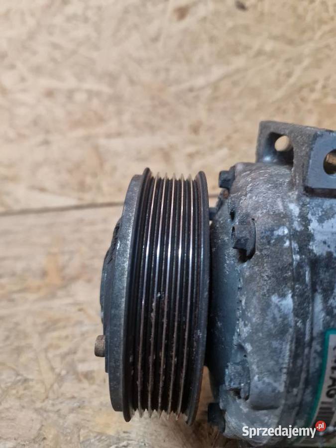 Kompresor sprężarka klimatyzacji 19 tdi passat Złotoryja