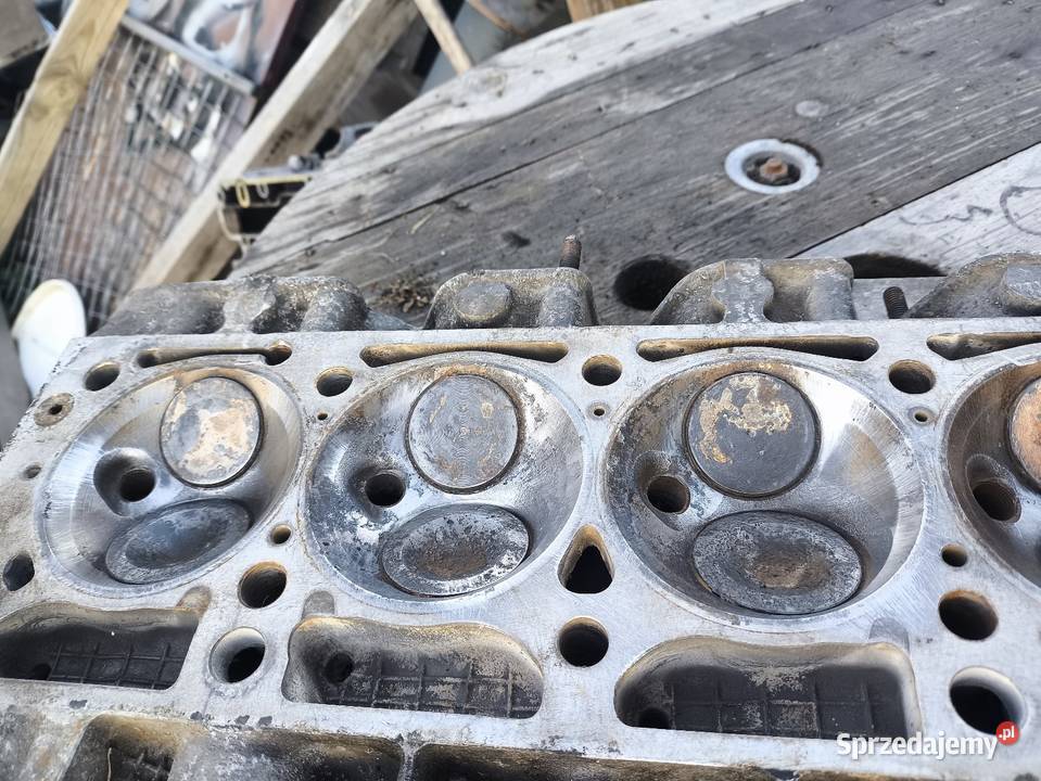 Głowica mercedes M110 28 R110 016 19 01 w113 Lutoryż