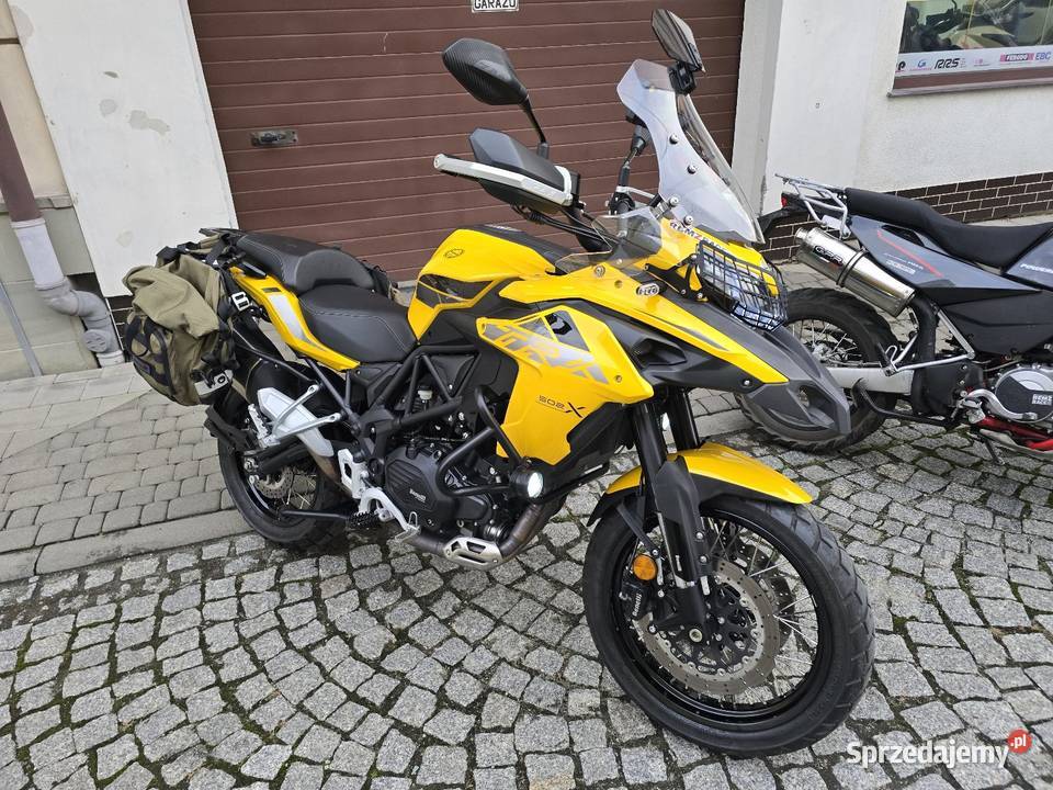 Benelli TRK 502 X 5700 Polski salon Bogate kupiony w polskim salonie Skoczów
