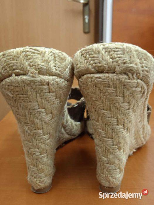 Espadryle na koturnie r 37 inna Sandały i klapki Koszalin