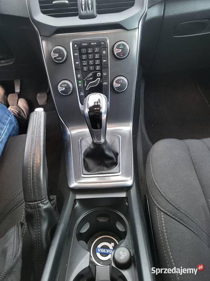 Volvo V40 20 diesel 190 2014