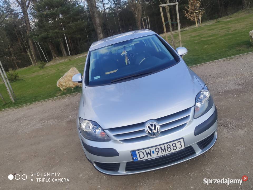 Golf 5 plus 14 MPI benzyna Mały przebieg śląskie Czeladź