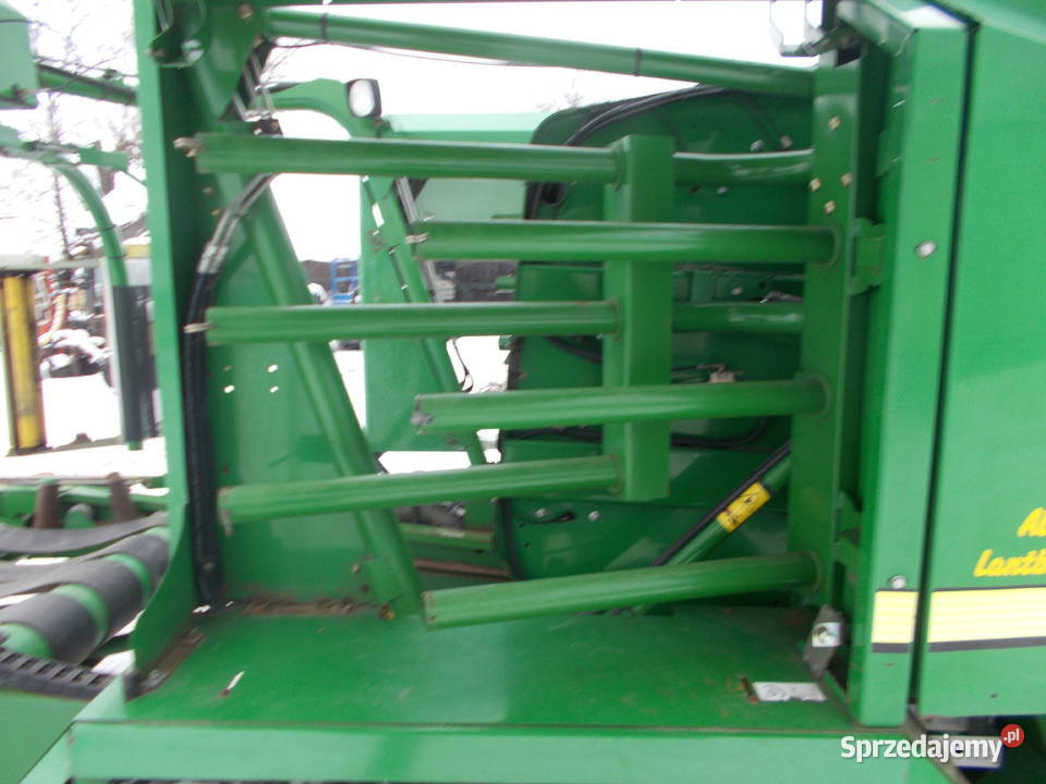 prasoowijarka prasa JD 744 John Deere Karasiewo