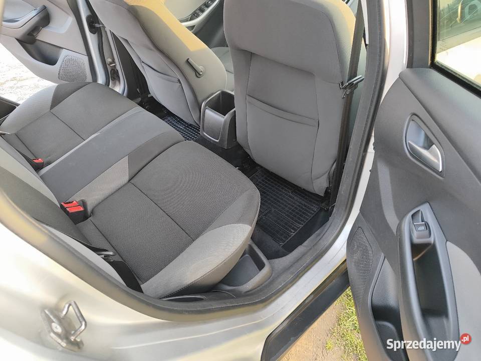 Ford Focus MK3 kombi 16 TDCI 116 sprowadzony elektryczne lusterka Krobusz