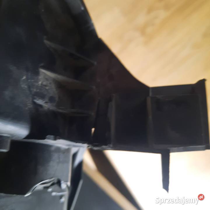 REFLEKTOR PRAWY CITROEN C4 GRAND PICASSO 2011 osobowe Siechnice