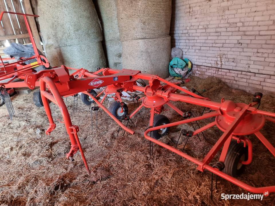 Przetrząsacz karuzelowy Kuhn GF 4000 M nieuszkodzony Ustrzesz