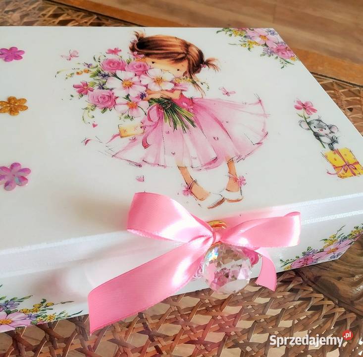 Skrzynka pudełko DZIEWCZYNKA decoupage 22x16
