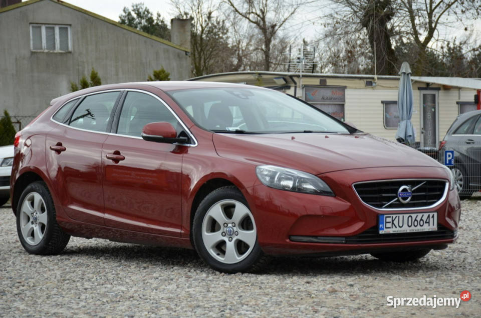 Volvo V40 Zarejestrwane 20D4 190 Full LCD Led 251000km łódzkie Kutno