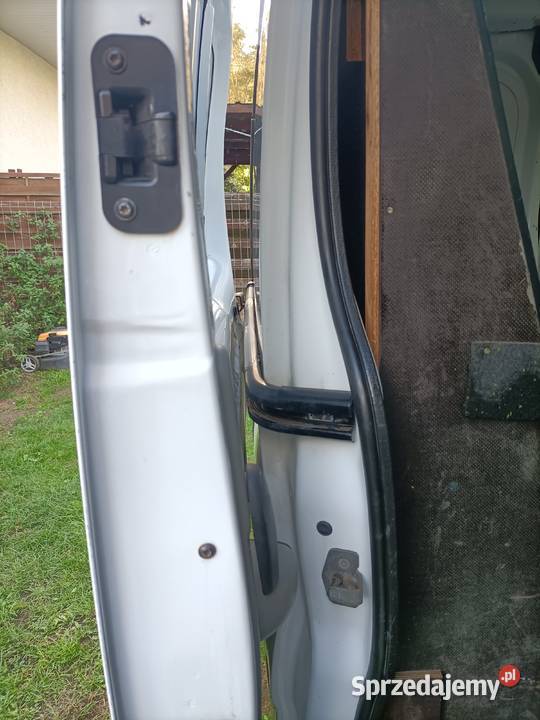 OPEL VIVARO 20 CDTI klimatyzacja facelift EURO5 Rok produkcji 2010