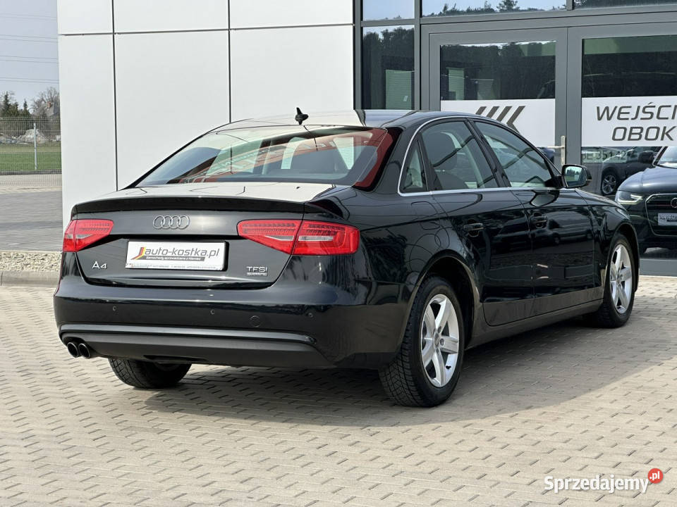 Audi A4 Limousine 8xAlu Navi Xenon LED czujnik deszczu sprzedam