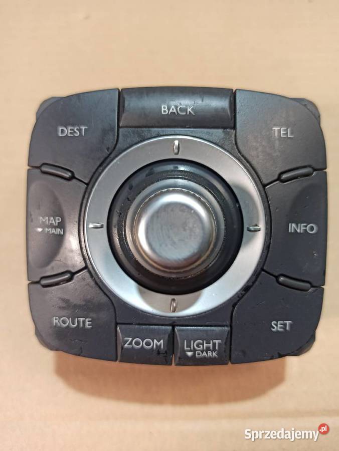 PANEL STEROWANIA NAWIGACJI 8200326970C RENAULT Bolesławiec sprzedam