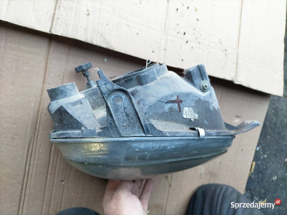 OPEL CORSA B LAMPA PRZÓD PRZEDNIA PRAWA Części samochodowe Kamień-Kolonia