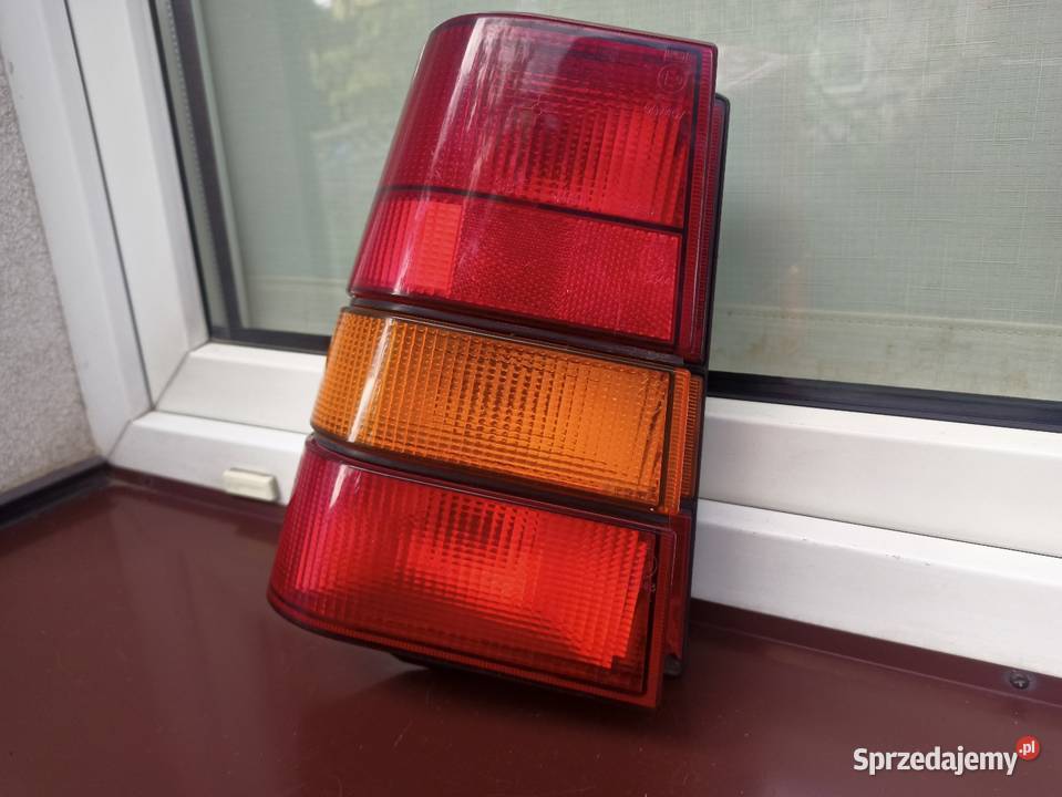 Seat Marbella lampa tył tylna lewa kierowcy