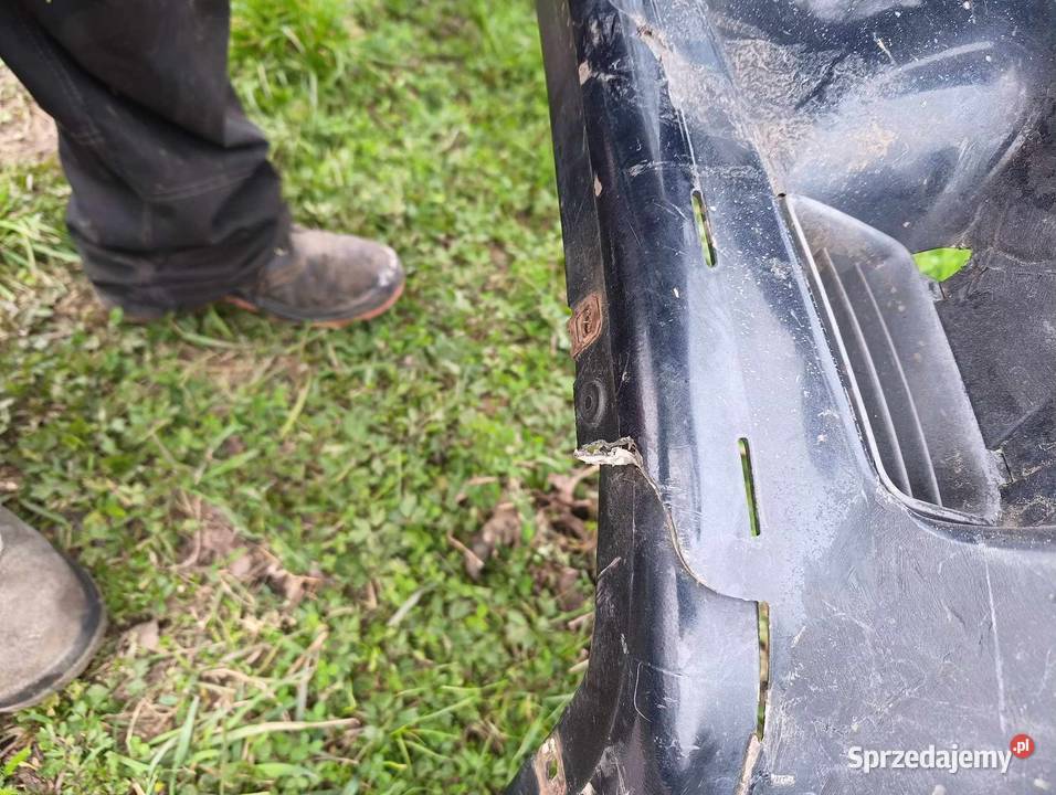 Zderzak przedni przód Volvo s40 v40 9600 osobowe Kraków
