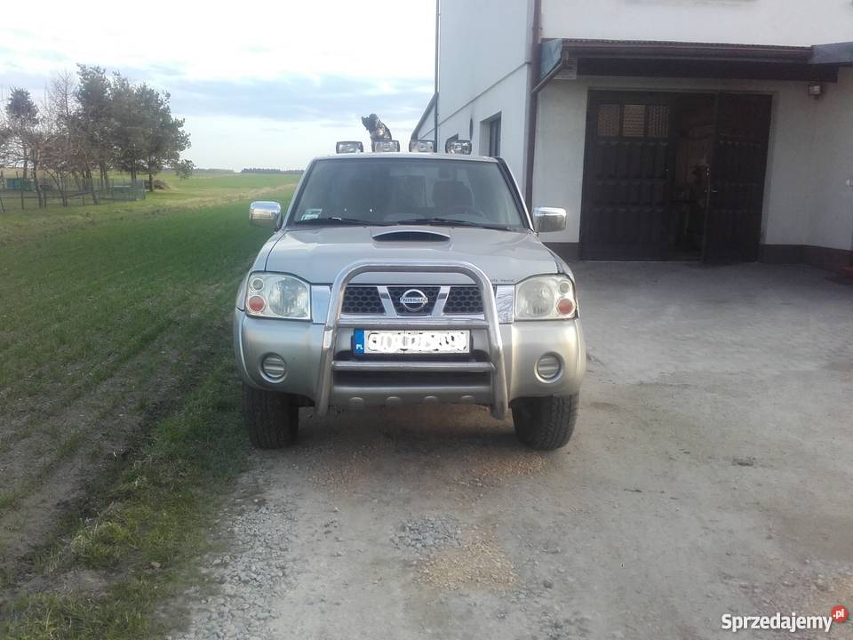 Nissan Navara 25TDI D22 Uszkodzony faktura Vat