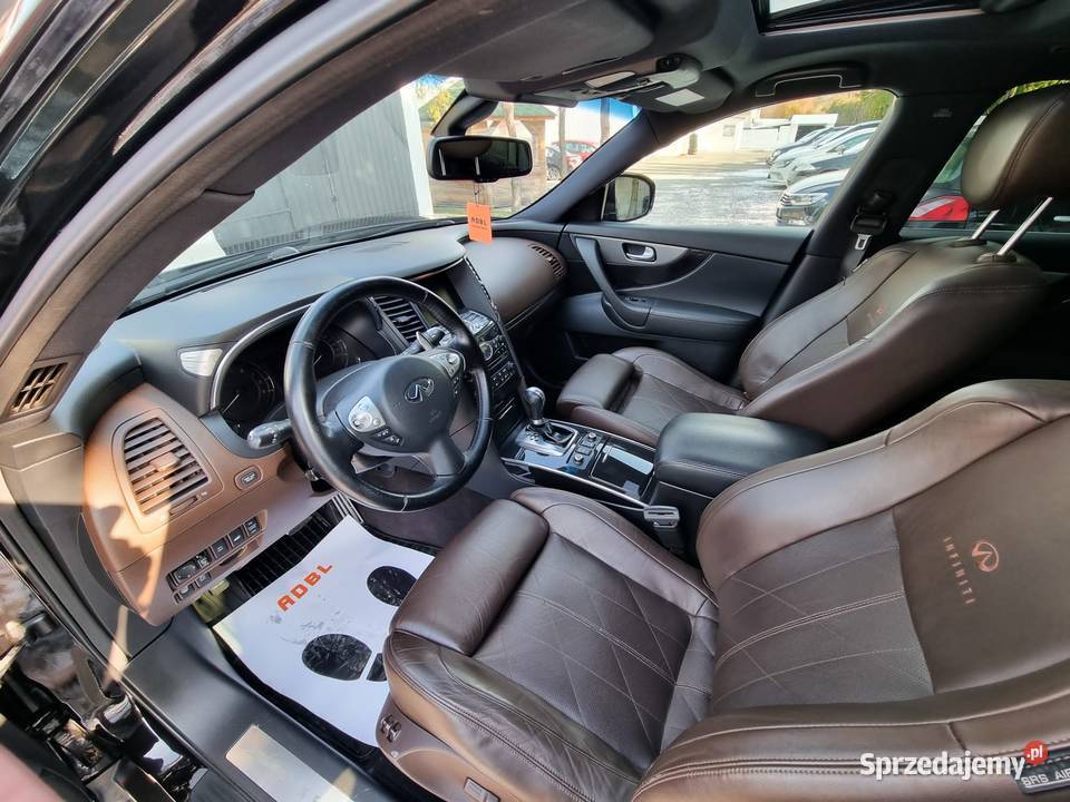 Infiniti QX70S Premium 50 V8