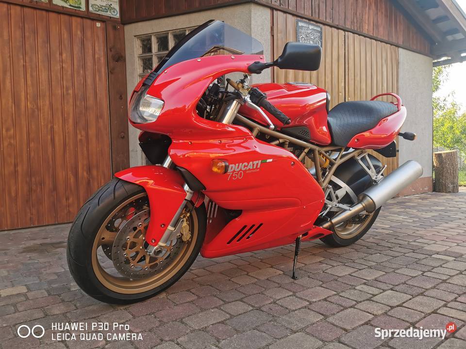 Ducati Super Sport 750 sportowy
