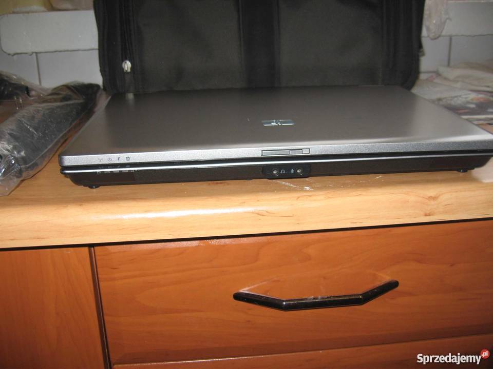 Nowy Laptop HP z Gwarancja Legalnym Systemem i Windows 7  Częstochowa