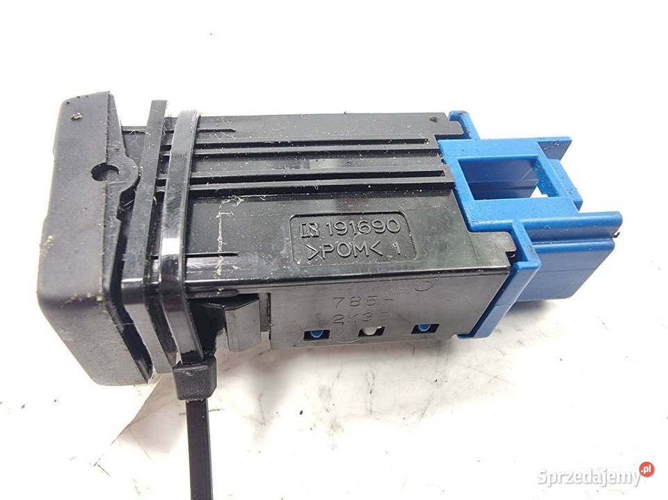 PRZYCISK TOYOTA AURIS II 191690 osobowe Pozostałe kujawsko-pomorskie