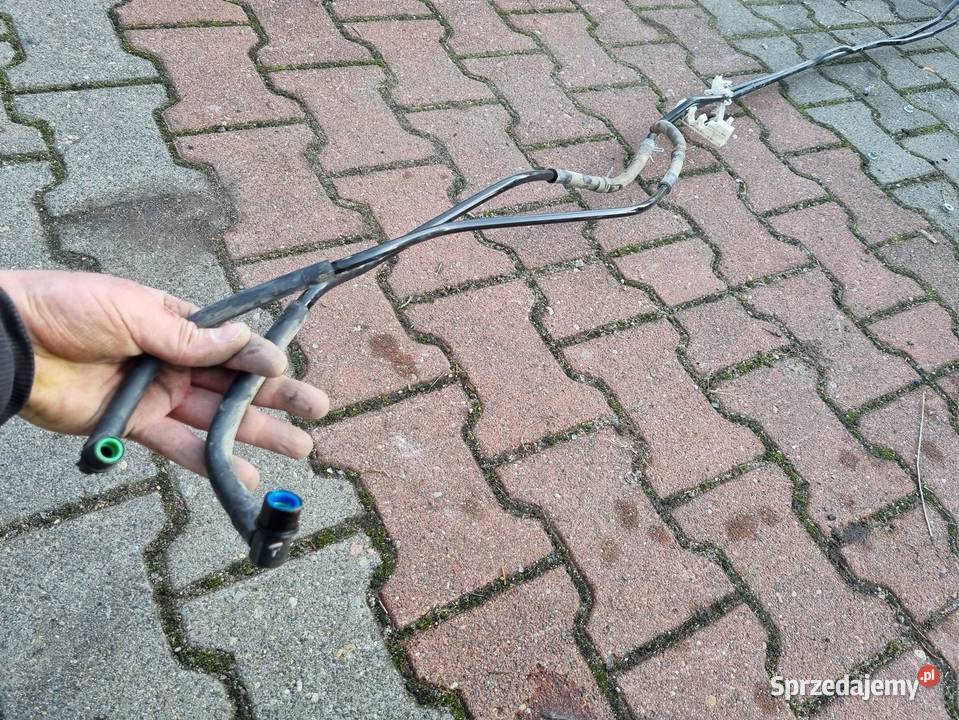 PRZEWÓD PRZEWODY DOLNE PALIWA TOYOTA HILUX VIII osobowe Przewody paliwowe