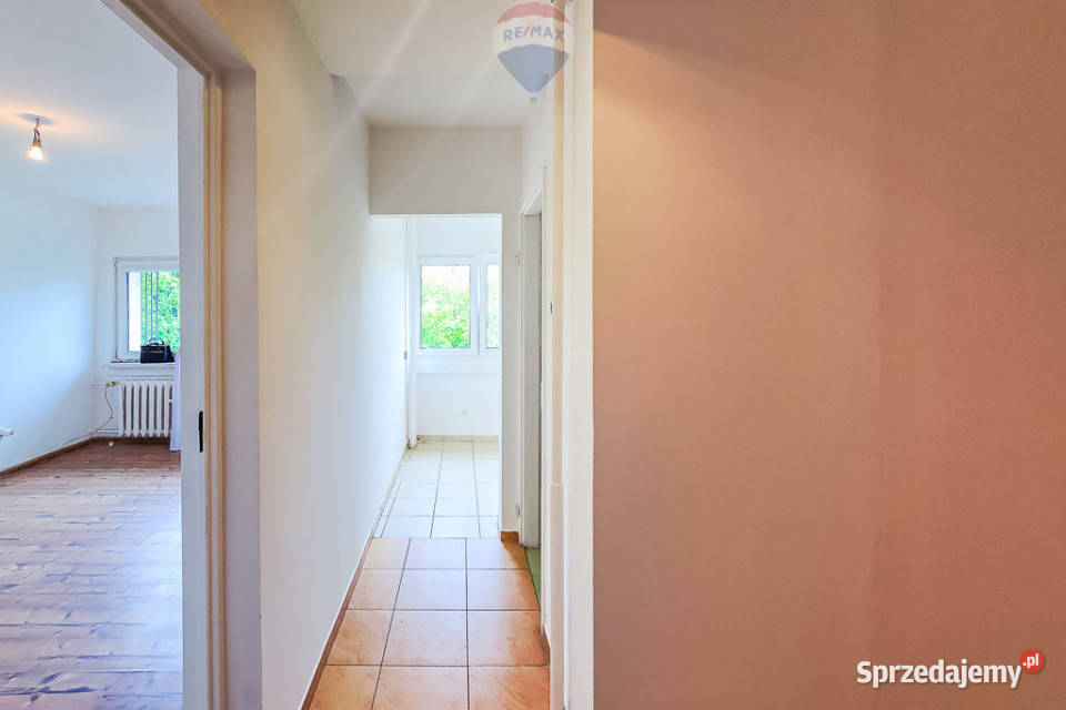 Kawalerka na Bałutach z balkonem i windą balkon