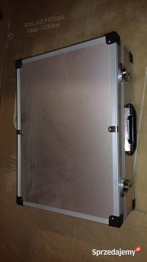 Walizka aluminiowa 46x33x15 Pozostałe Warszawa