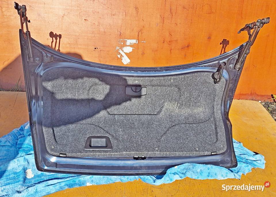 AUDI A4 B5 SEDAN KLAPA IDEALNA KOLOR LZ5L Radom