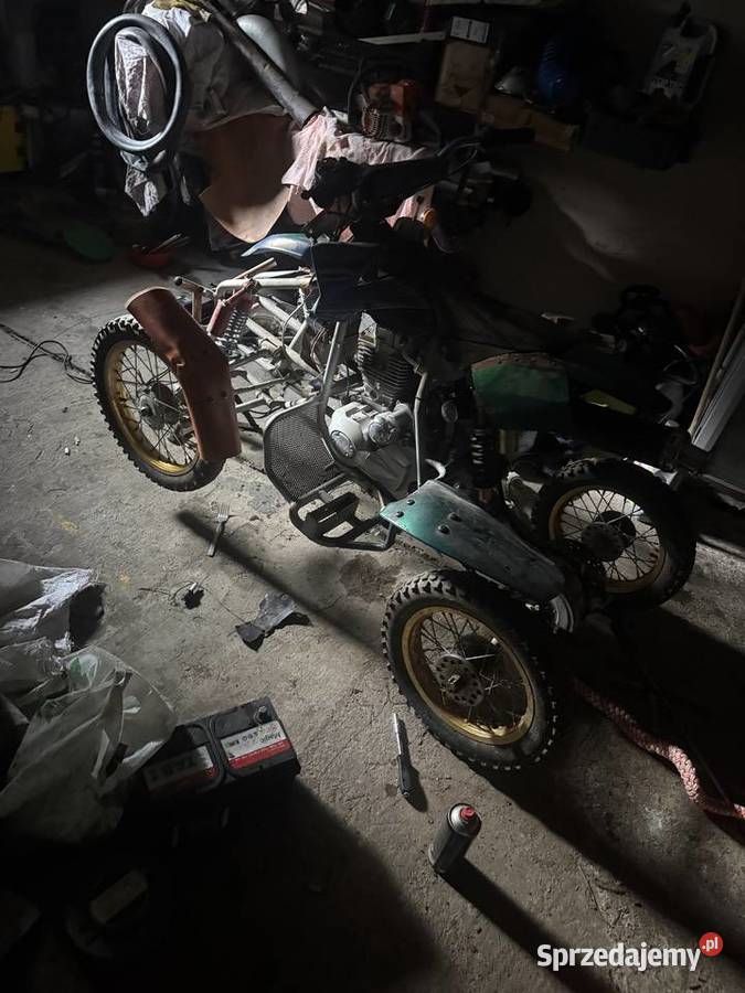 Kładą cross 250 Police