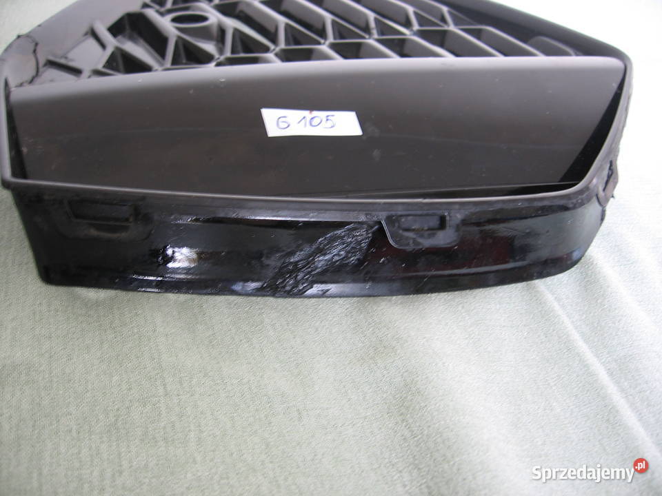 4K8807682D AUDI RS6 RS7 Kratka zderzaka Warszawa