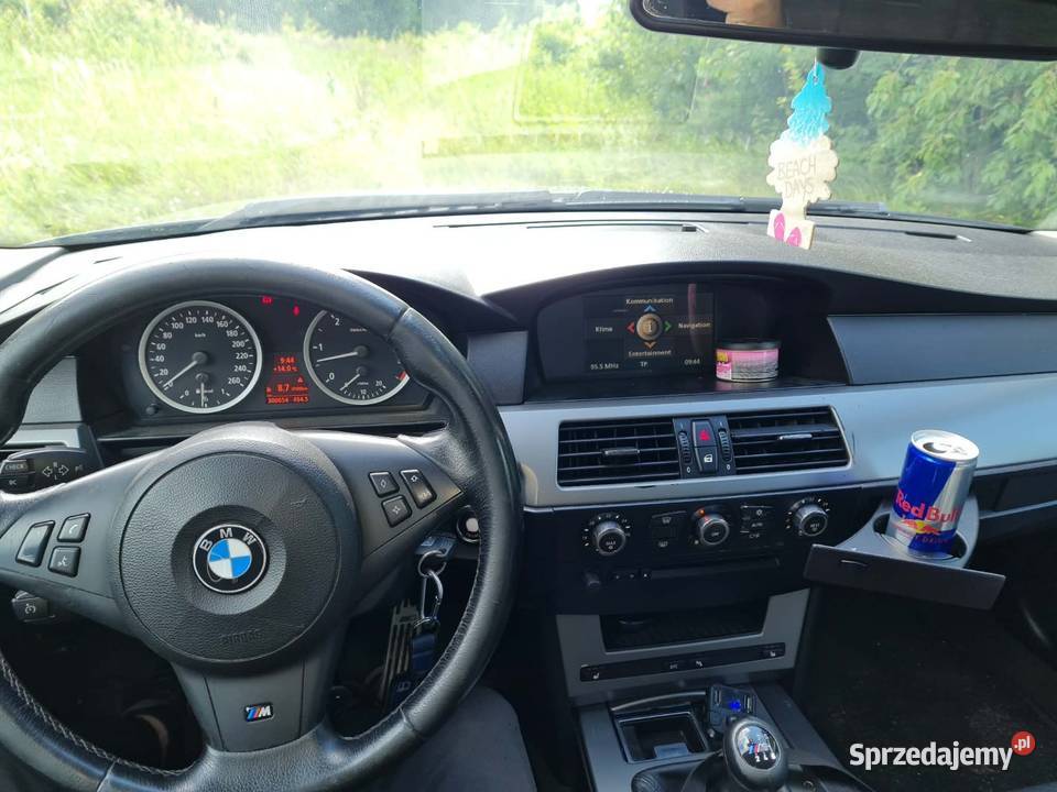Sprzedam BMW E61 525D 2005r Mpakiet 224 540 nm zmieniarka CD Piła