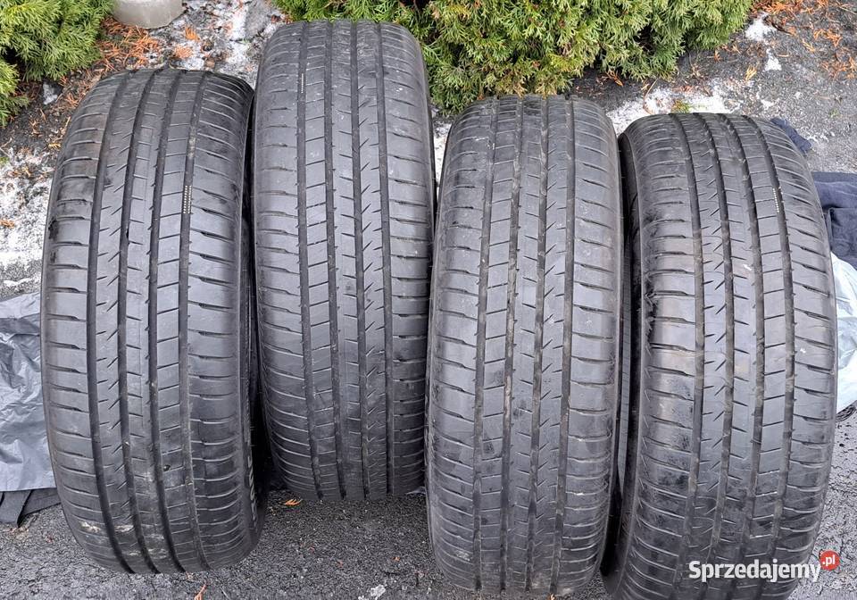 Opony letnie Bridgestone 22555 R19 Motoryzacja