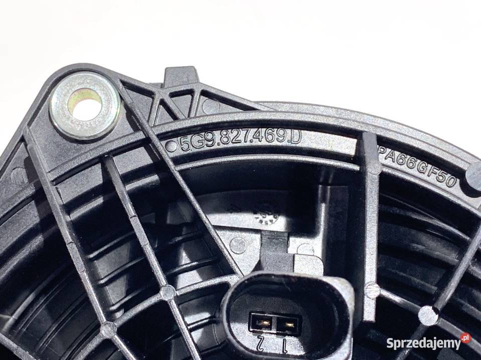 KLAMKA KLAPY TYŁ VW TROC 5G9827469D Crossover