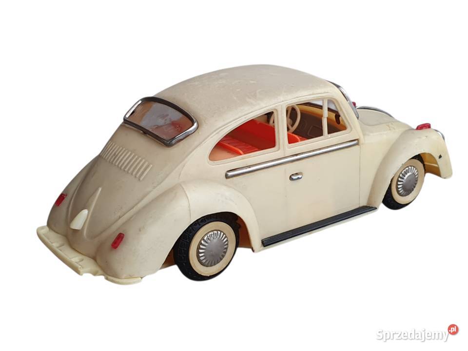 Stara zabawka samochód VW Garbus Beetle PF 175 z Cieszyn
