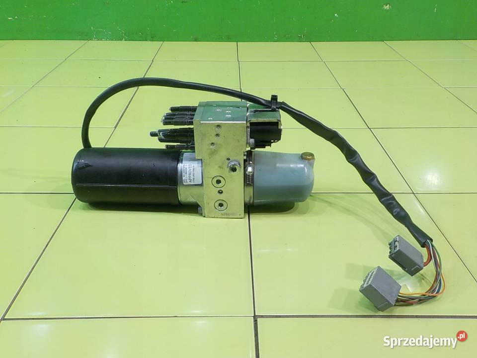 FORD FOCUS MK2 LIFT 20 B 09r CC CABRIO 2D pompa osobowe